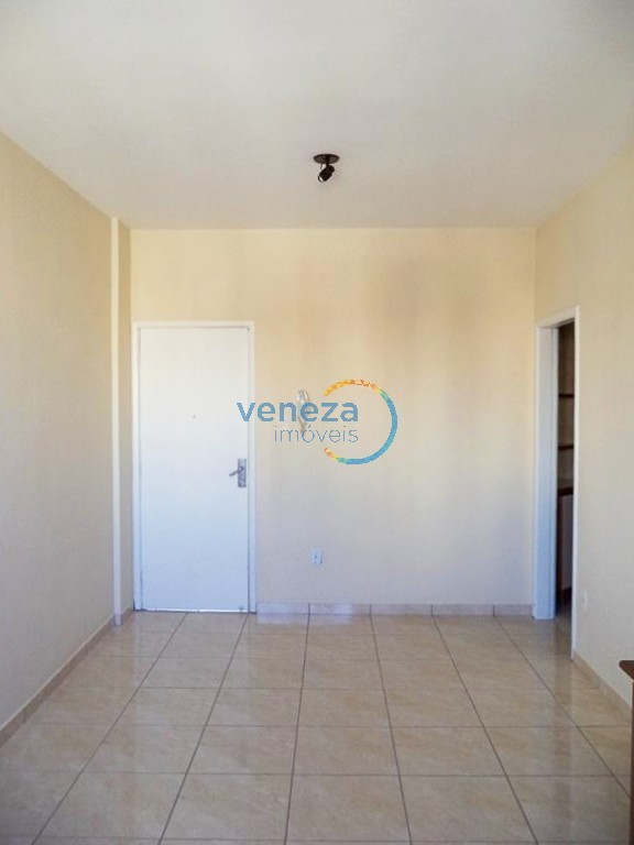 Apartamento para locacao no Centro em Londrina com 100m² por R$ 1.625,00