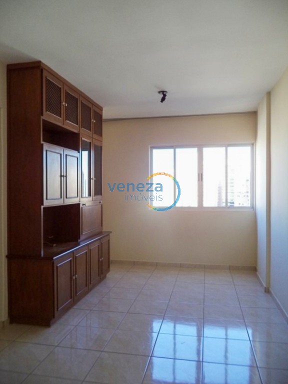 Apartamento para locacao no Centro em Londrina com 100m² por R$ 1.625,00