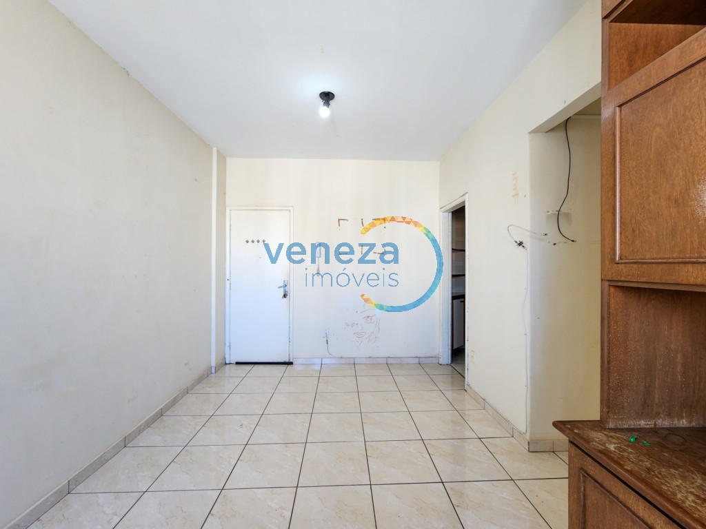 Apartamento para locacao no Centro em Londrina com 100m² por R$ 1.625,00
