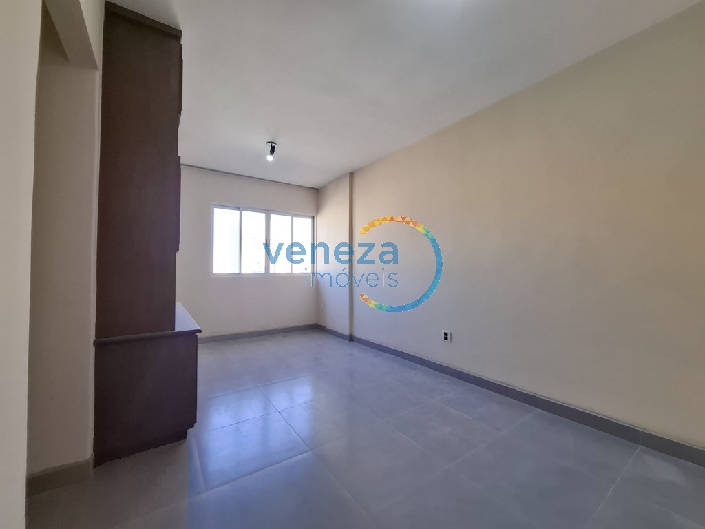 Apartamento para locacao no Centro em Londrina com 100m² por R$ 1.625,00
