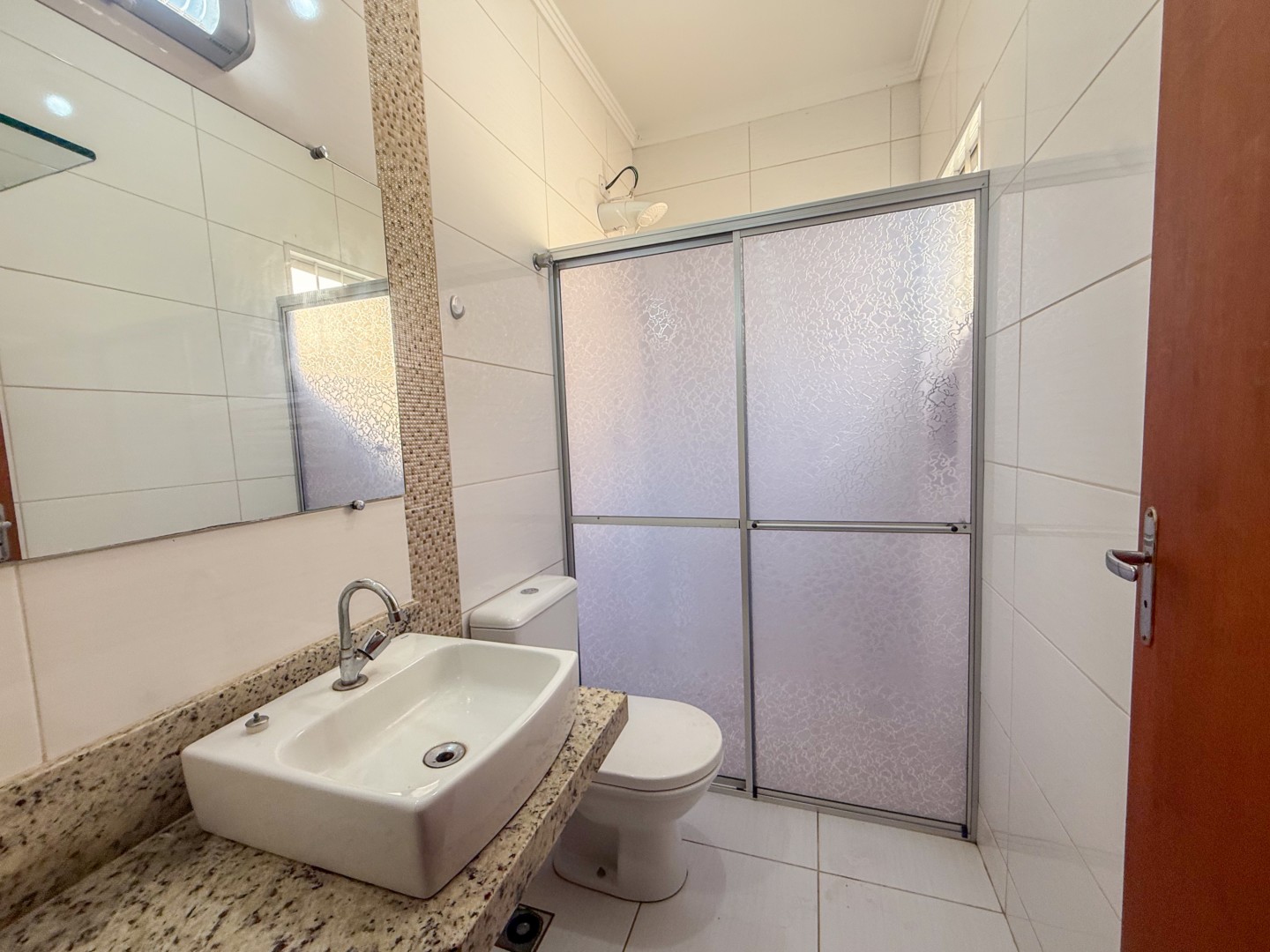 Casa Residencial para locação no bairro Perola de Londrina - Foto 8