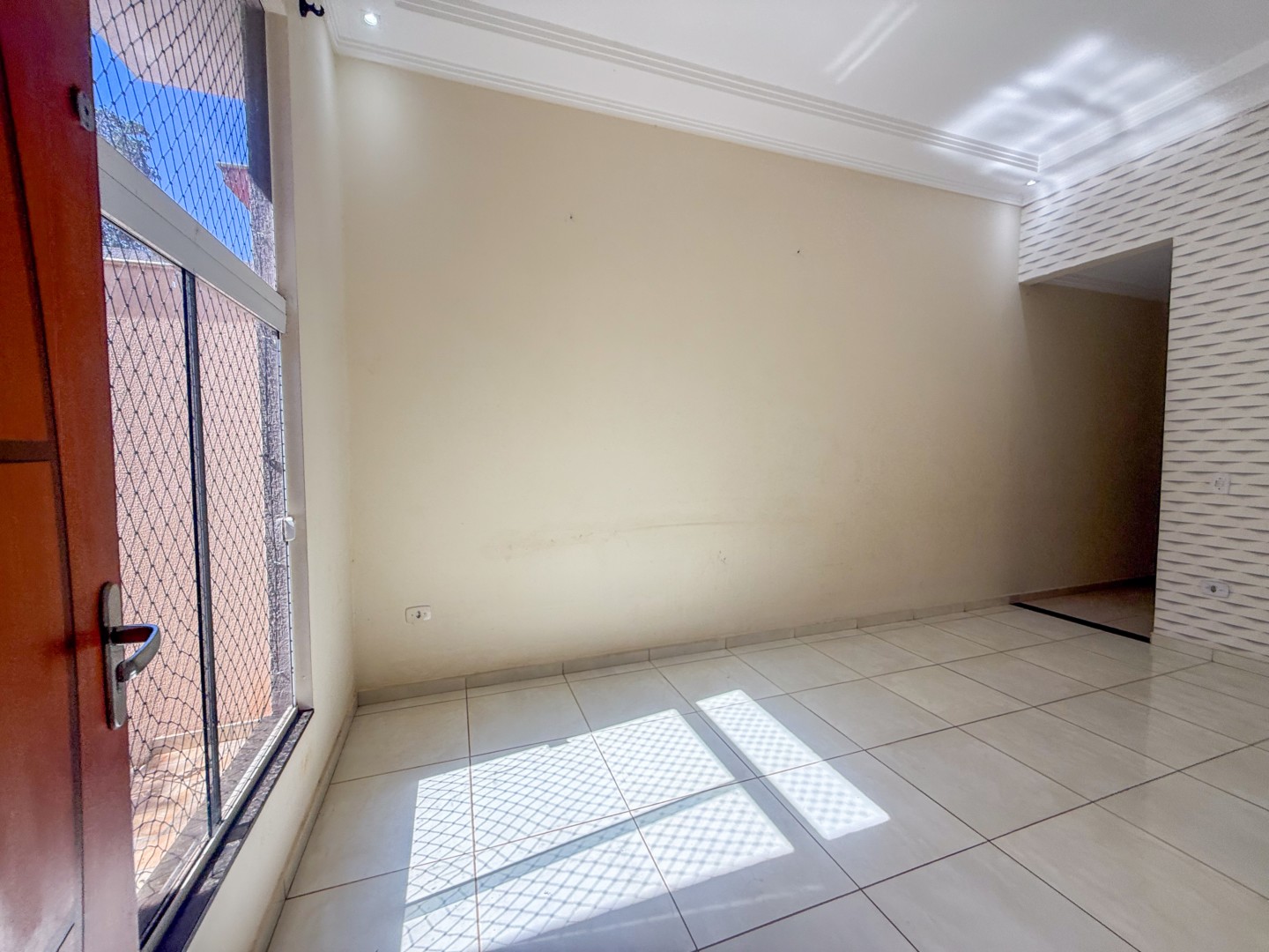 Casa Residencial para locação no bairro Perola de Londrina - Foto 4