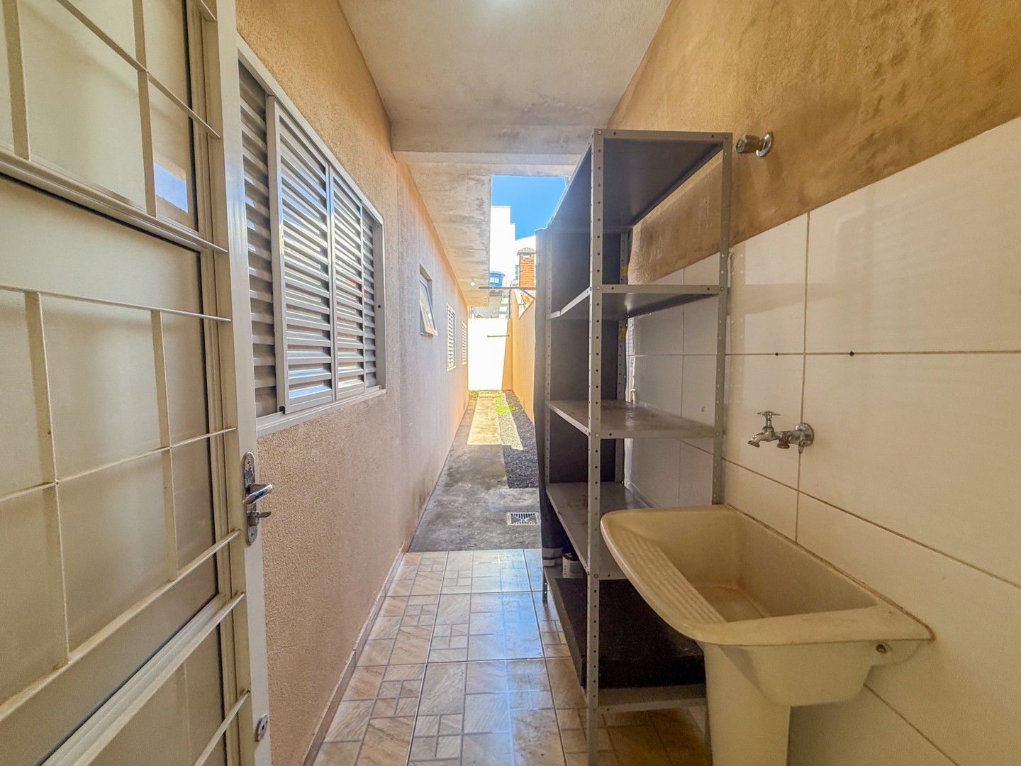 Casa Residencial para locação no bairro Perola de Londrina - Foto 13