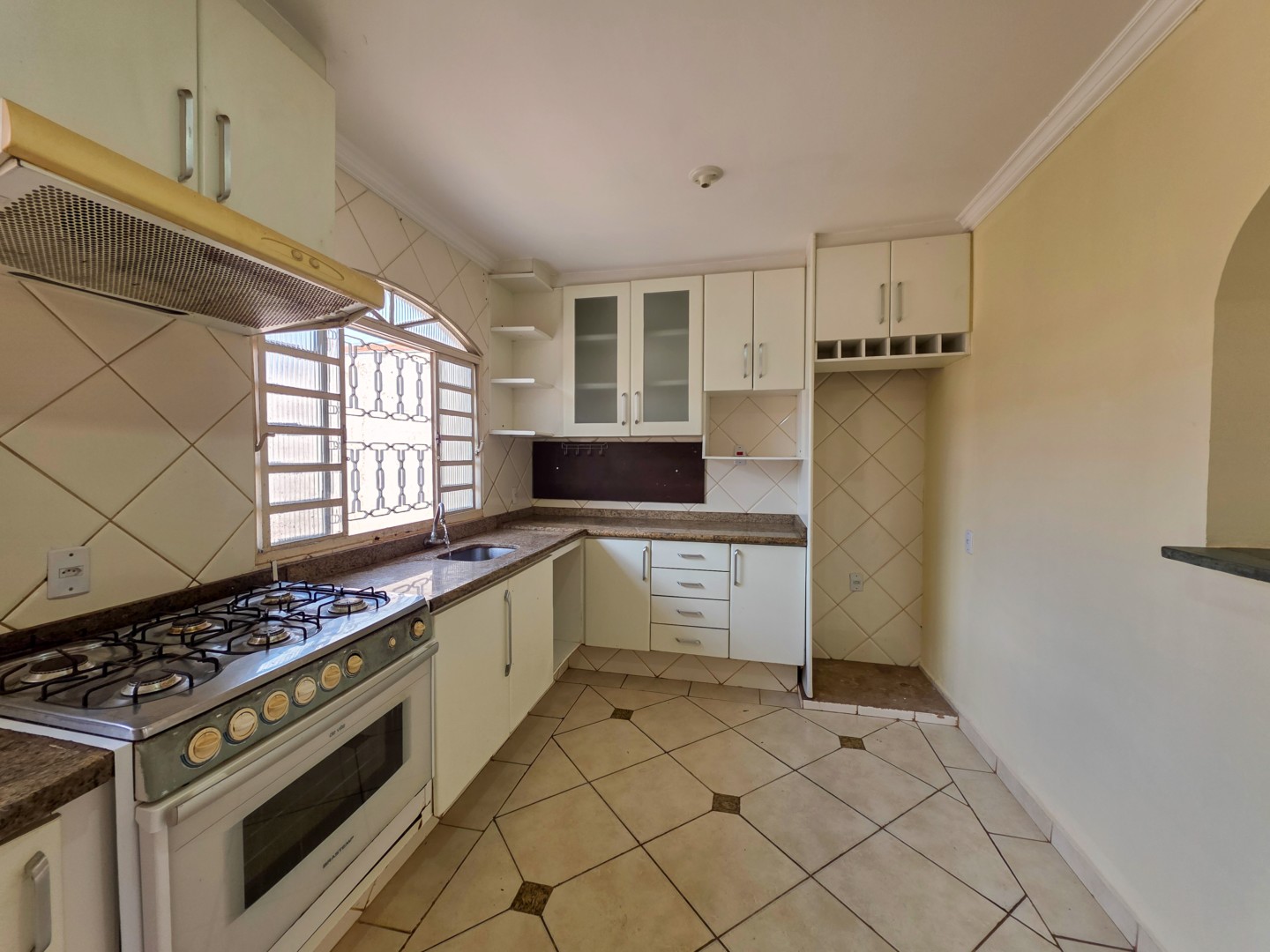 Casa Residencial para locação no bairro Residencial Veneza de Londrina - Foto 18