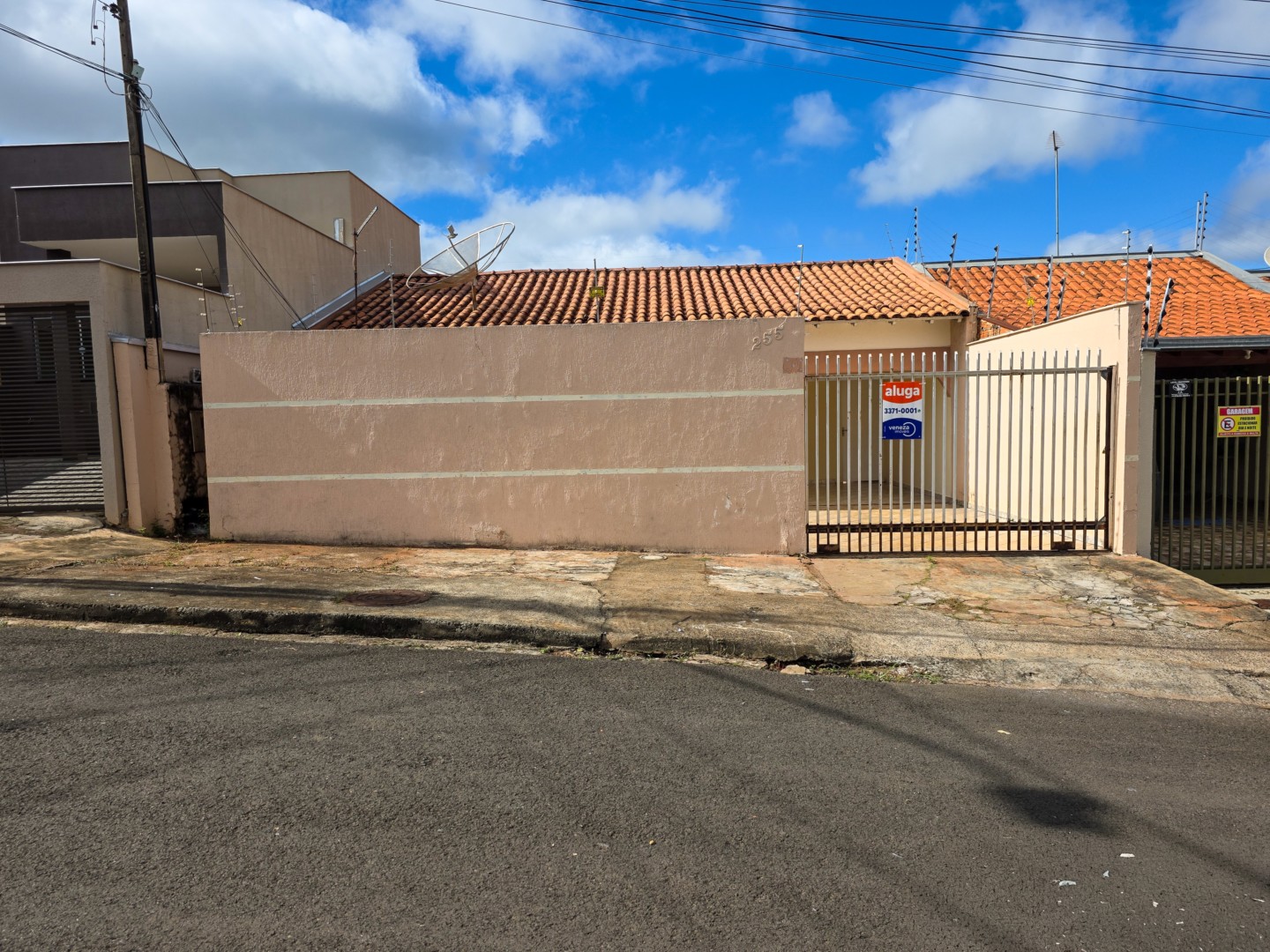 Casa para alugar em Residencial Veneza, Londrina — Portal Chave Fácil