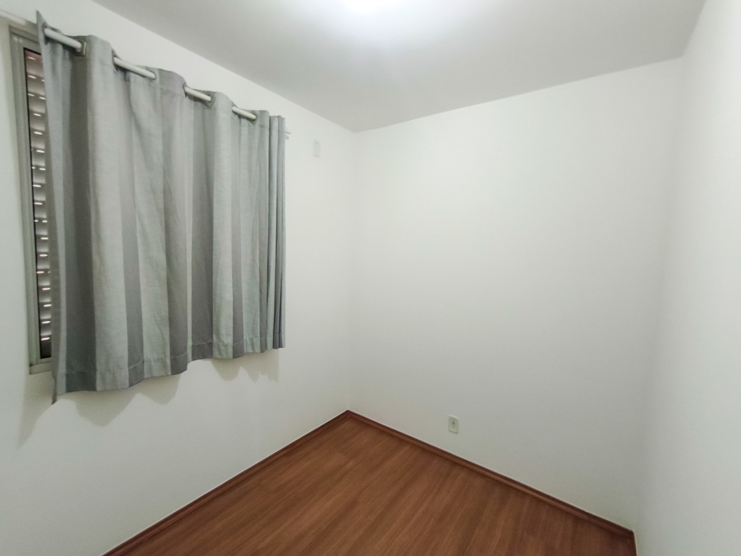 Apartamento para locação no bairro Jardim Joquei Club de Londrina - Foto 12