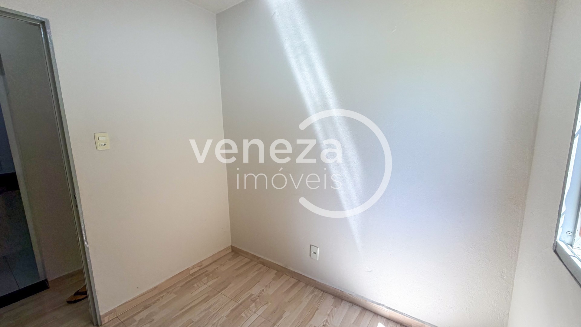Apartamento para locação no bairro Lima Azevedo de Londrina - Foto 9