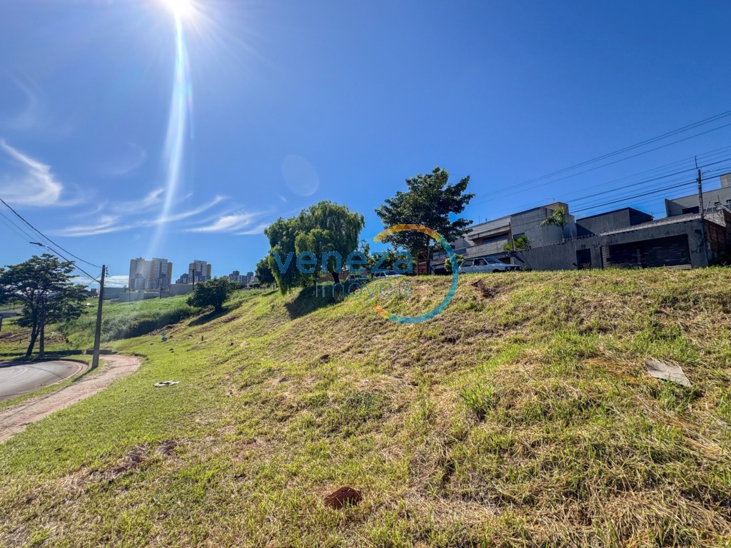 Terreno à venda no bairro Portal de Versalhes de Londrina com 932m<sup>2</sup> total - Foto 7