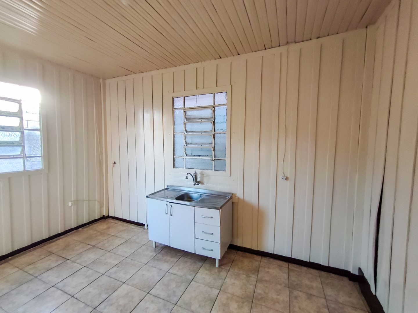 Casa Residencial para locação no bairro Vila Simoes de Londrina - Foto 9