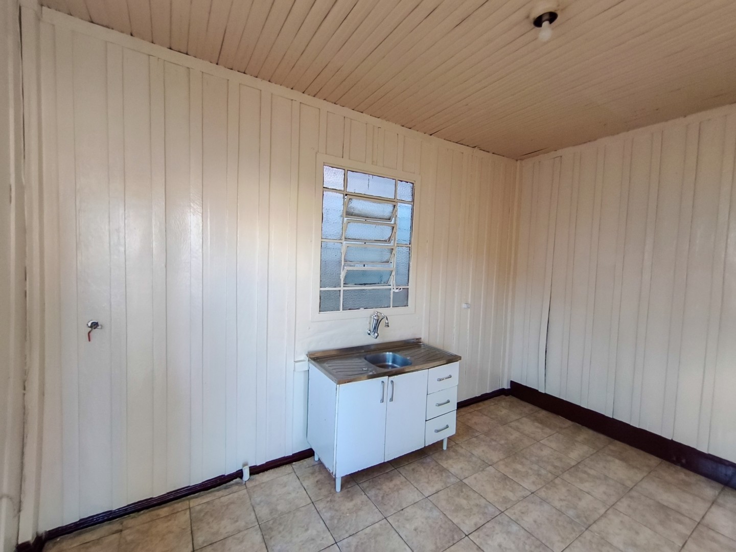 Casa Residencial para locação no bairro Vila Simoes de Londrina - Foto 11