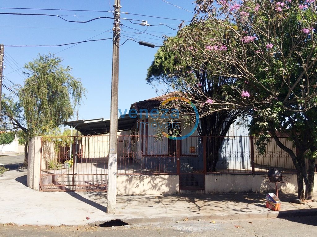 Casa Residencial para venda no Casoni em Londrina com 130m² por R$ 200.000,00