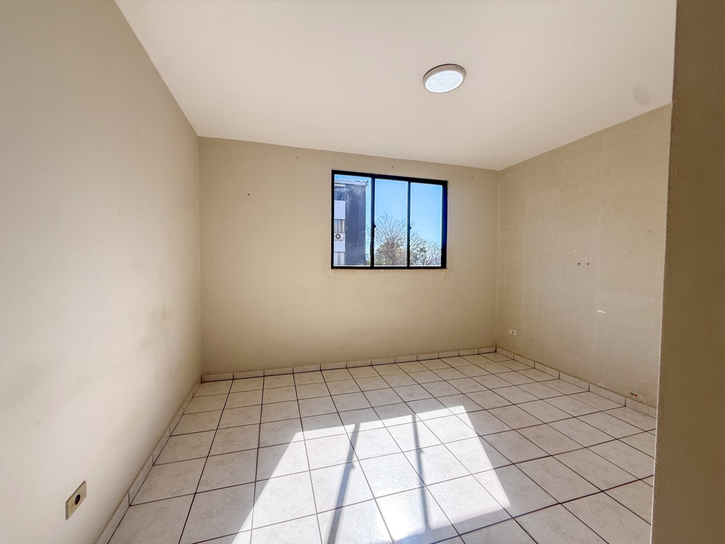 Apartamento para locacao no Gleba Palhano em Londrina com 60m² por R$ 1.200,00  - Foto 3