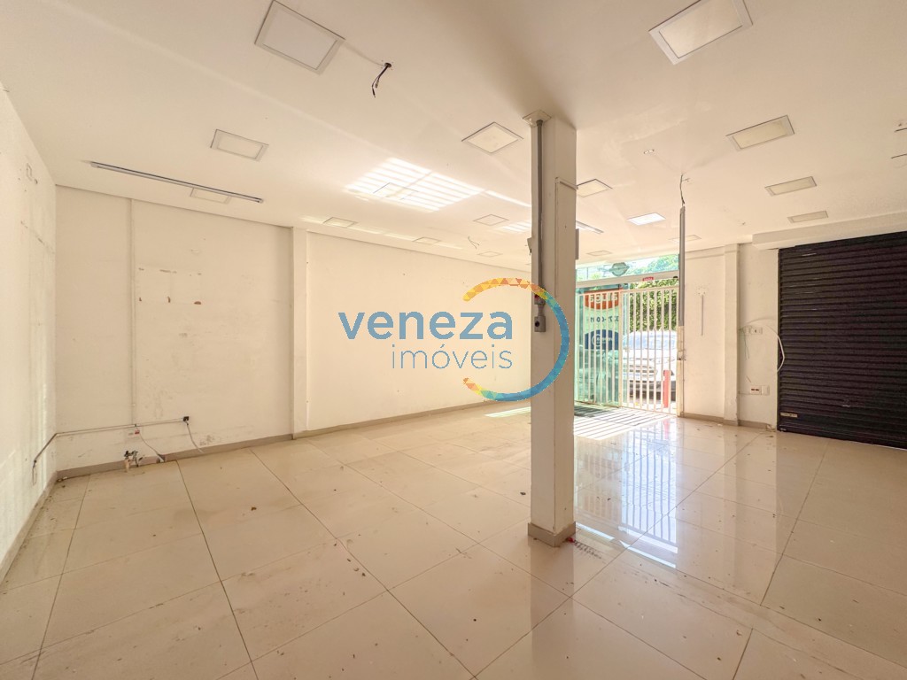 Salão-loja para locação no bairro Vitoria de Londrina - Foto 4