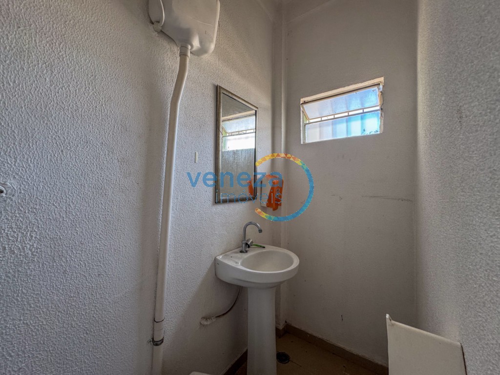Salão-loja para locação no bairro Vitoria de Londrina - Foto 11