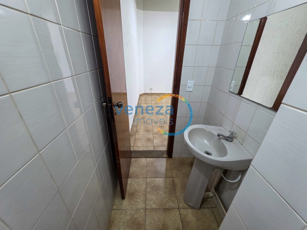 Salão-loja para locação no bairro Jardim America de Londrina - Foto 9