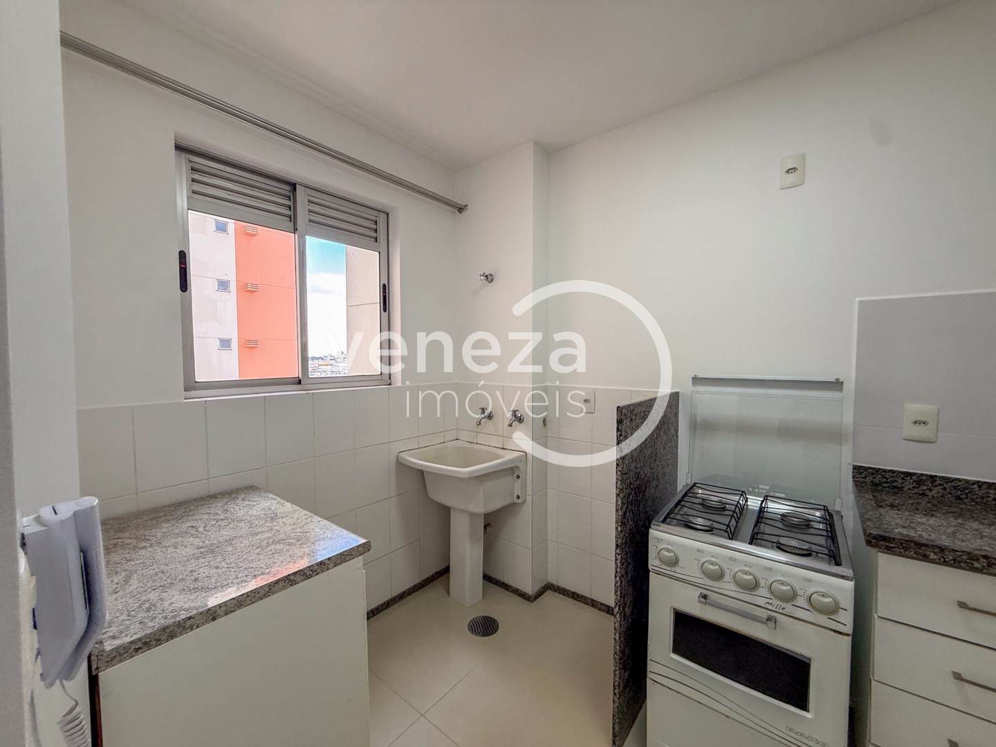 Apartamento para locação no bairro Centro de Londrina - Foto 11