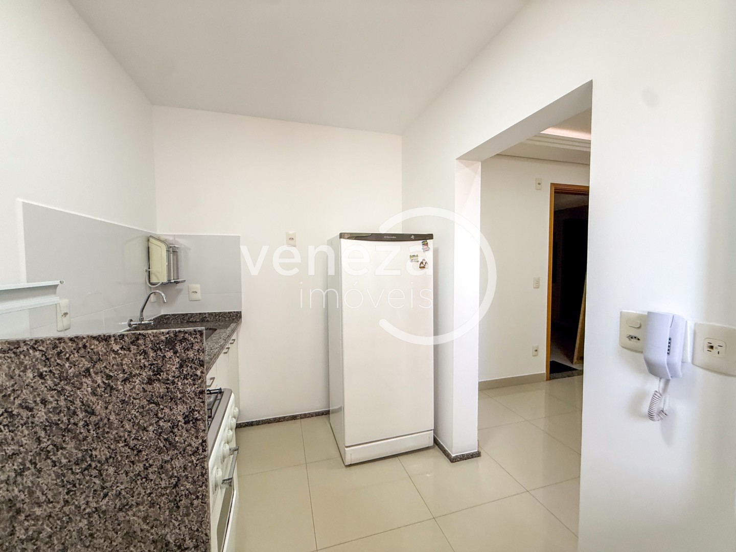 Apartamento para locação no bairro Centro de Londrina - Foto 12