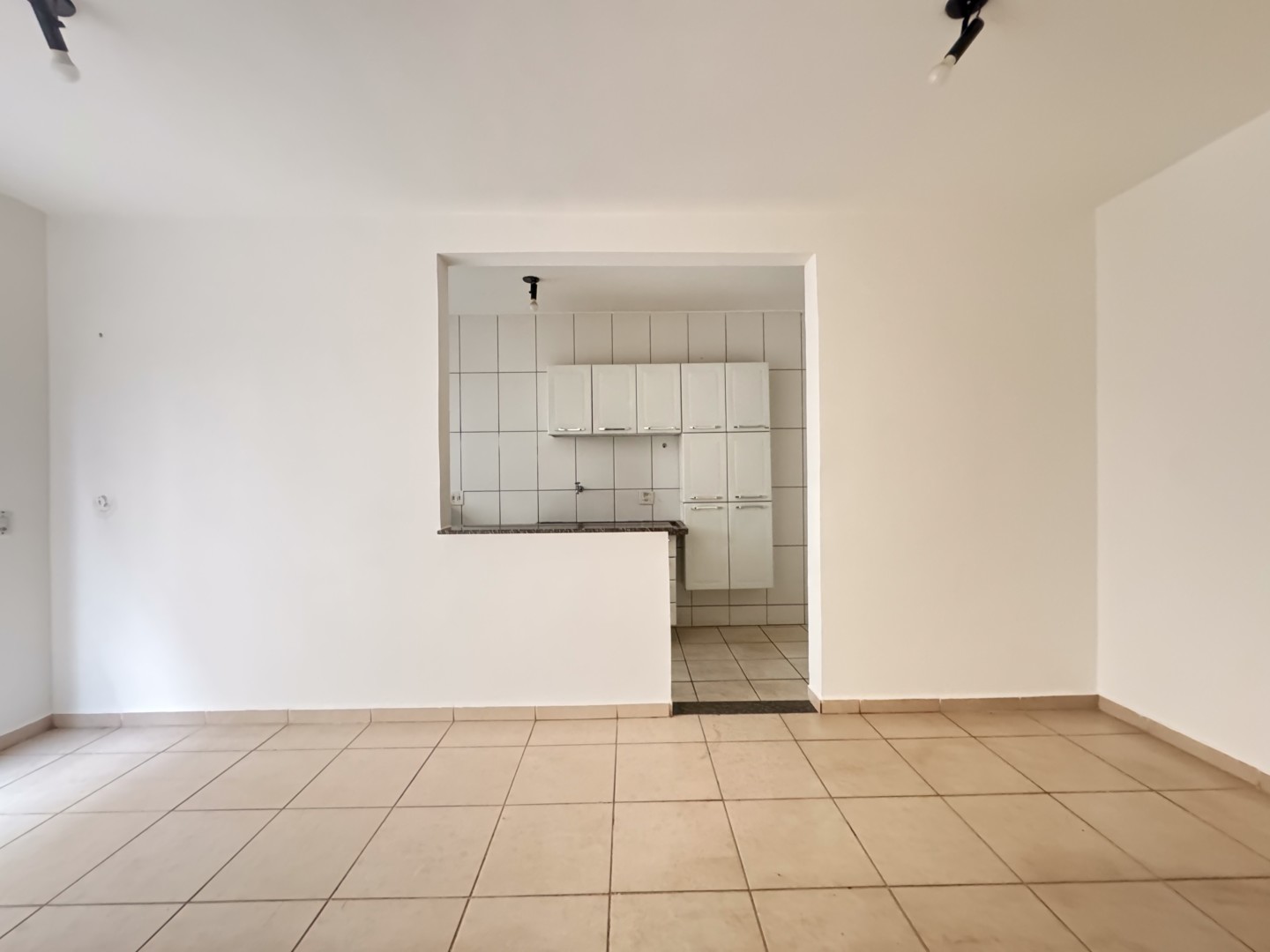 Apartamento para locação no bairro Nossa Senhora de Lourdes de Londrina - Foto 5
