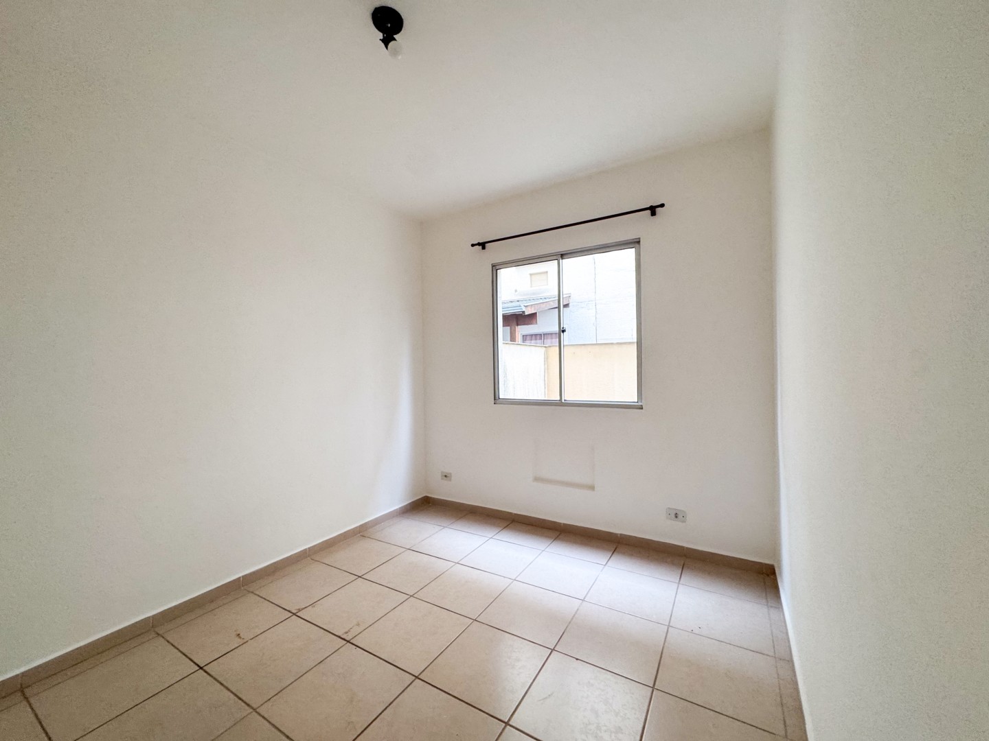 Apartamento para locação no bairro Nossa Senhora de Lourdes de Londrina - Foto 22