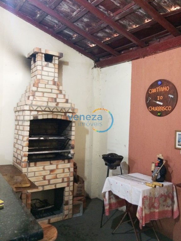 Casa Residencial para venda no bairro Casoni de Londrina - Foto 14