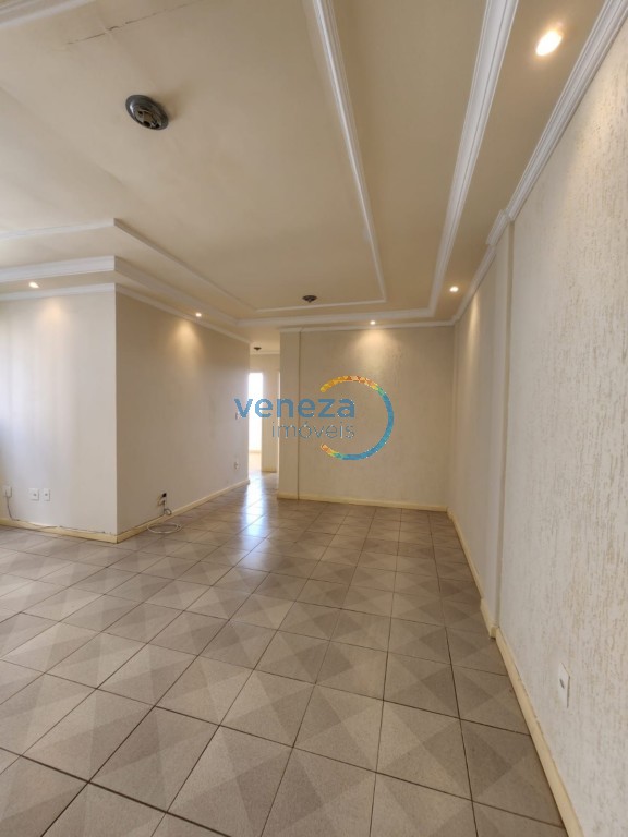 Apartamento para venda no Centro em Londrina com 114,76m² por R$ 350.000,00