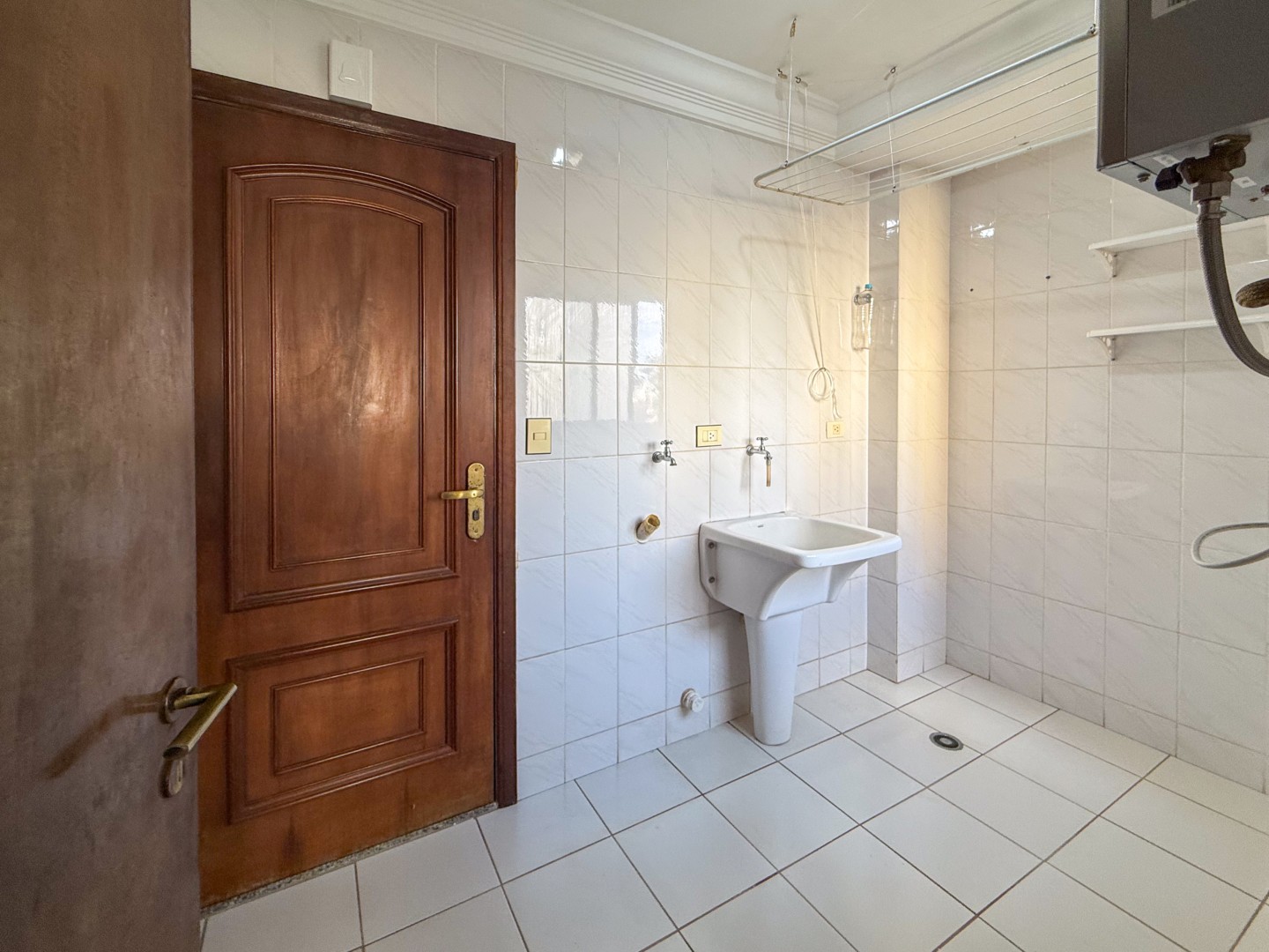 Apartamento para locação no bairro Centro de Londrina - Foto 9