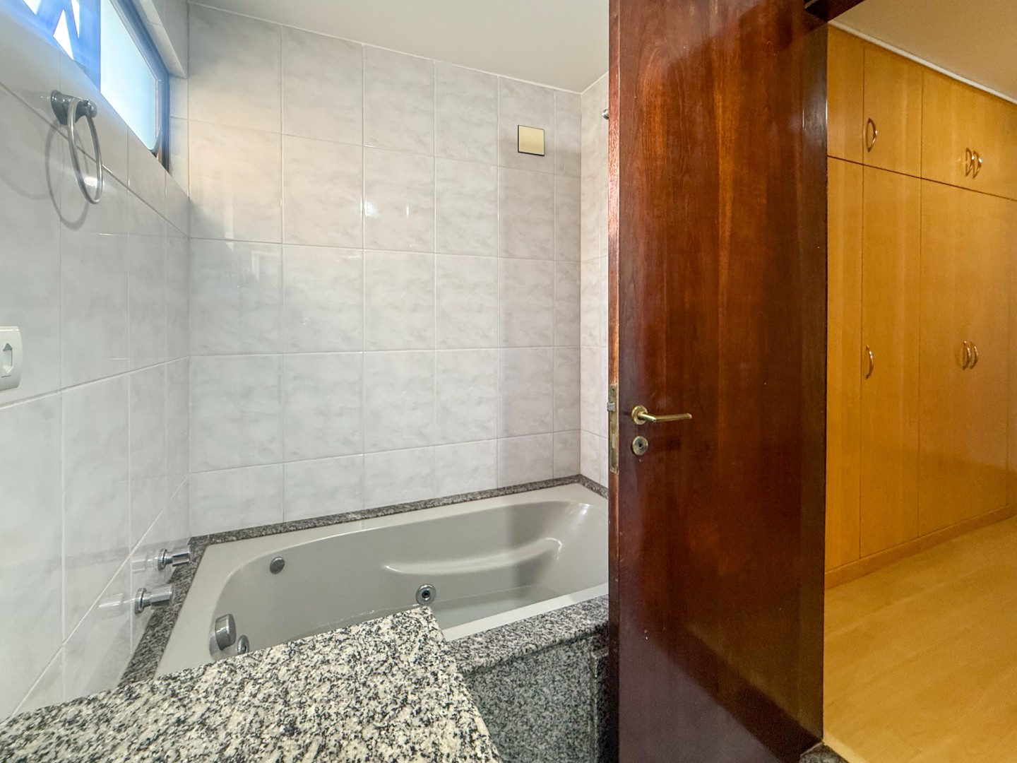 Apartamento para locação no bairro Centro de Londrina - Foto 16