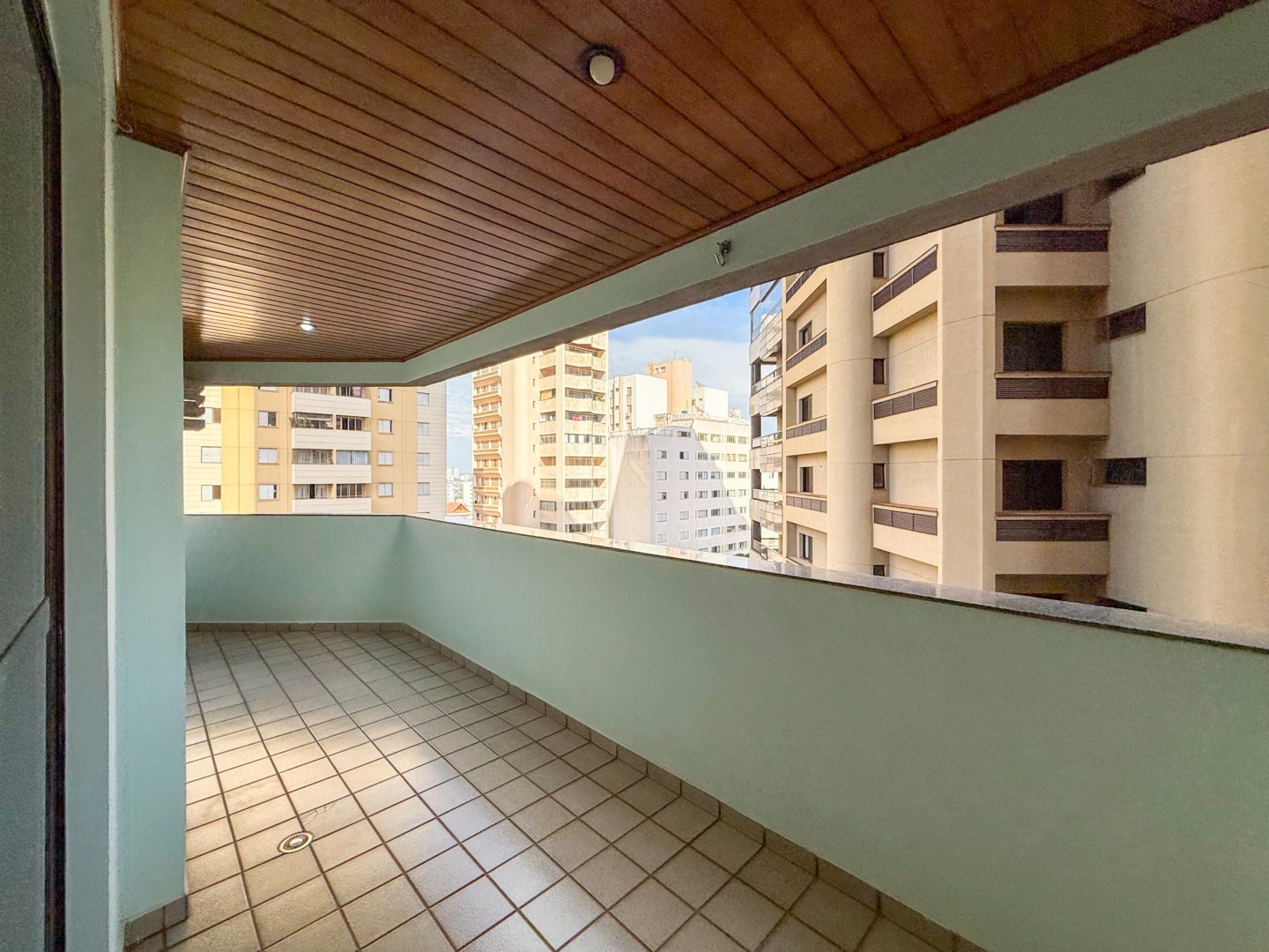 Apartamento para locação no bairro Centro de Londrina - Foto 8