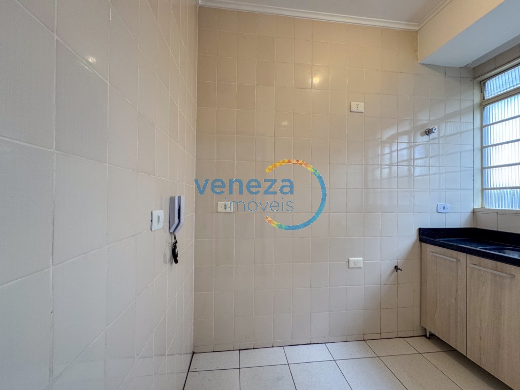 Apartamento para locacao no Centro em Londrina com 35,26m² por R$ 820,00  - Foto 2