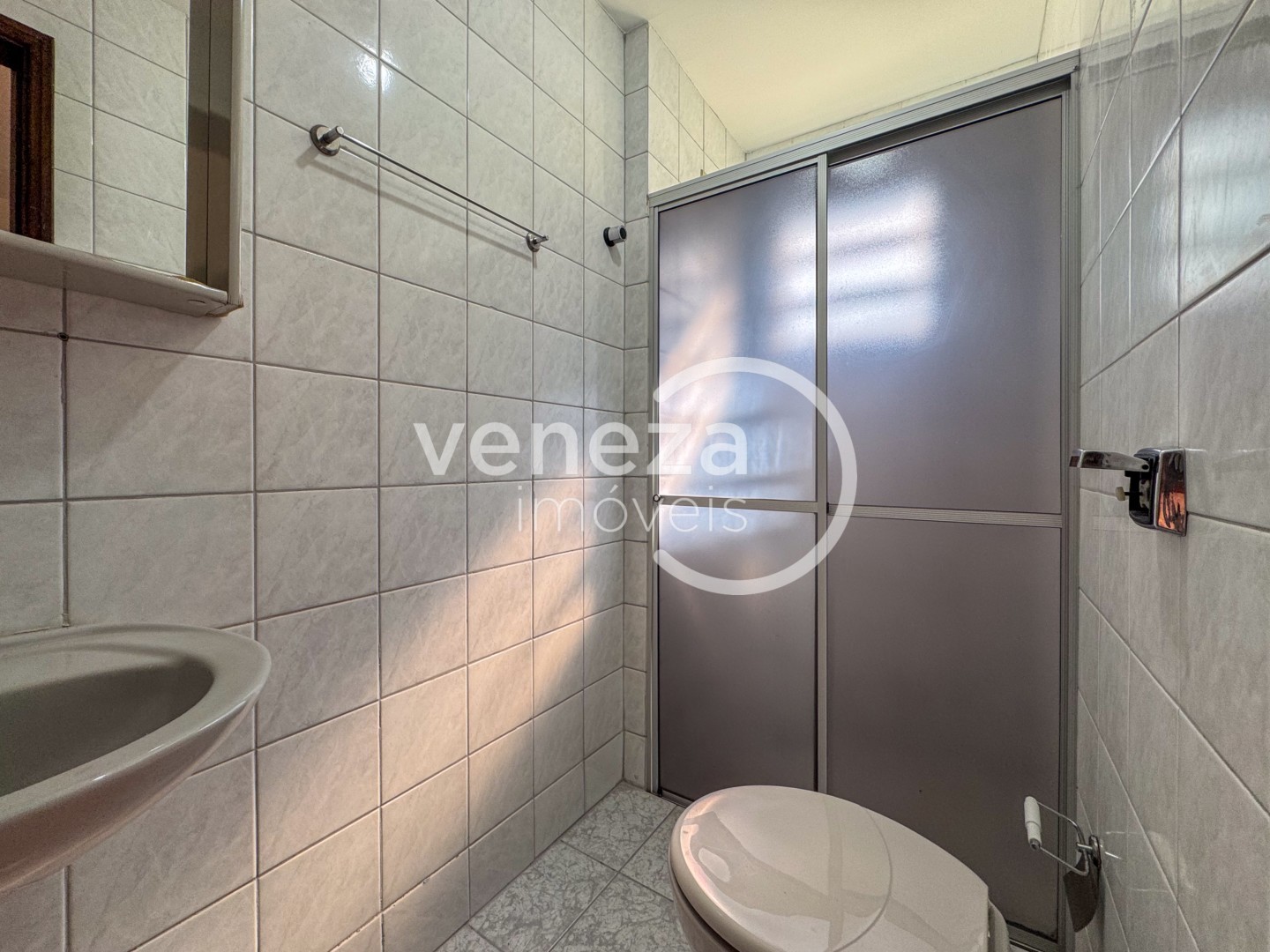 Apartamento para locação no bairro Centro de Londrina - Foto 17