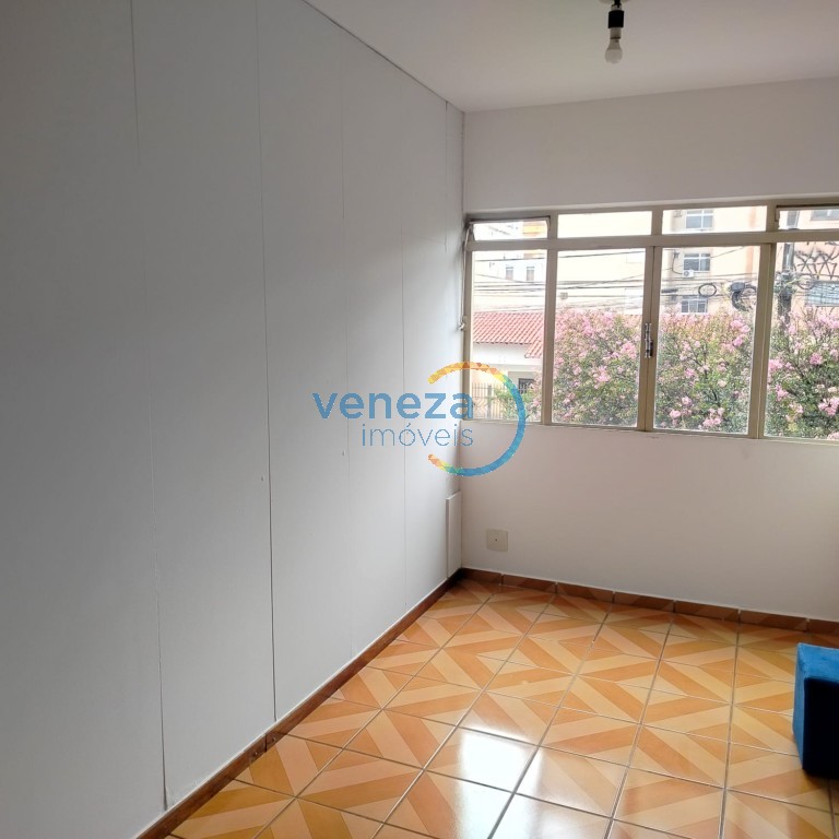 Apartamento para locação no bairro Centro de Londrina com 31.02m<sup>2</sup> útil, 1 quarto, 1 vaga de garagem - Foto 4