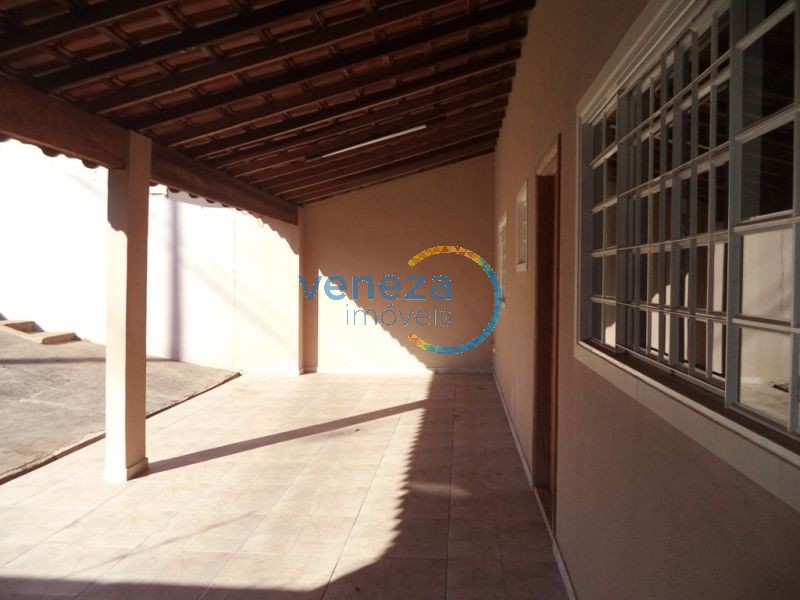 Casa Residencial para venda no bairro California de Londrina - Foto 4