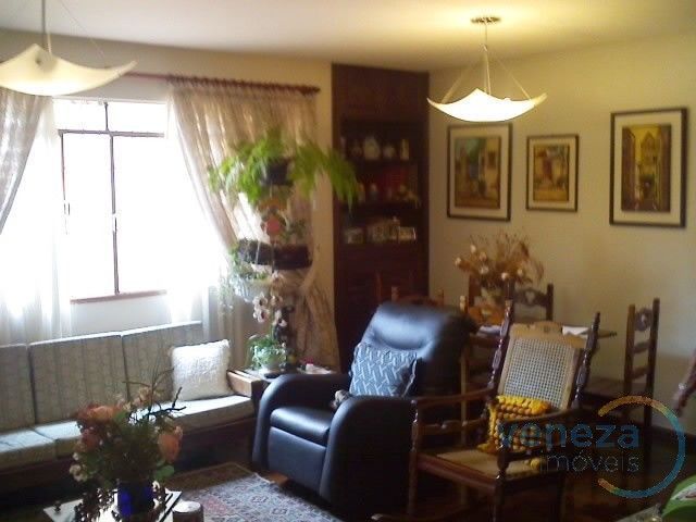 Apartamento para venda no Centro em Londrina com 170m² por R$ 310.000,00  - Foto 2
