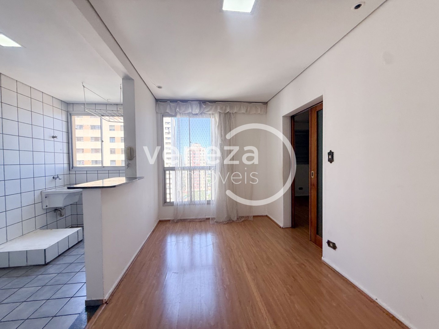 Apartamento para locacao no Centro em Londrina com 55m² por R$ 1.700  - Foto 2