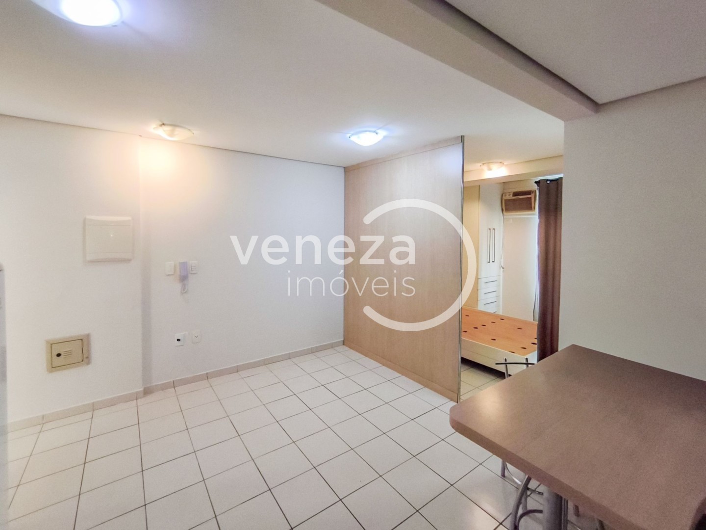 Apartamento para alugar em Centro, Londrina — Portal Chave Fácil
