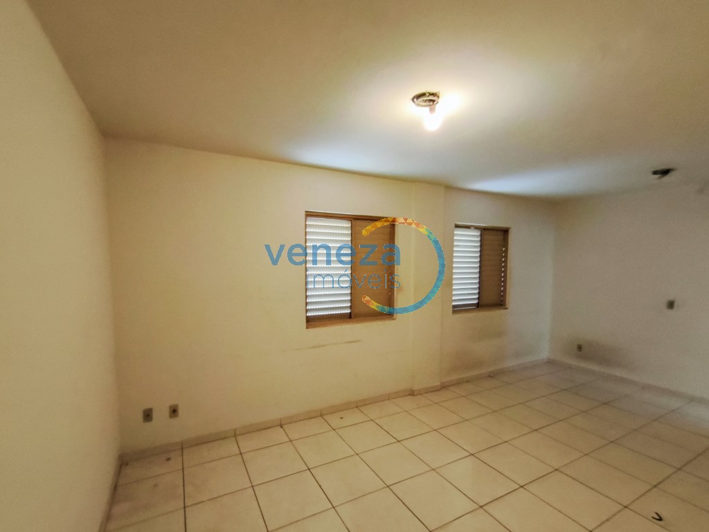 Apartamento para locação no bairro Centro de Londrina com 36.72m<sup>2</sup> útil, 1 quarto, 1 vaga de garagem