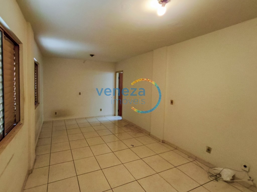 Apartamento para locação no bairro Centro de Londrina com 36.72m<sup>2</sup> útil, 1 quarto, 1 vaga de garagem