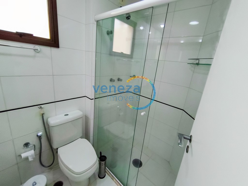 Apartamento para locação no bairro Ipiranga de Londrina com 80.06m<sup>2</sup> útil, 2 quartos, 1 vaga de garagem
