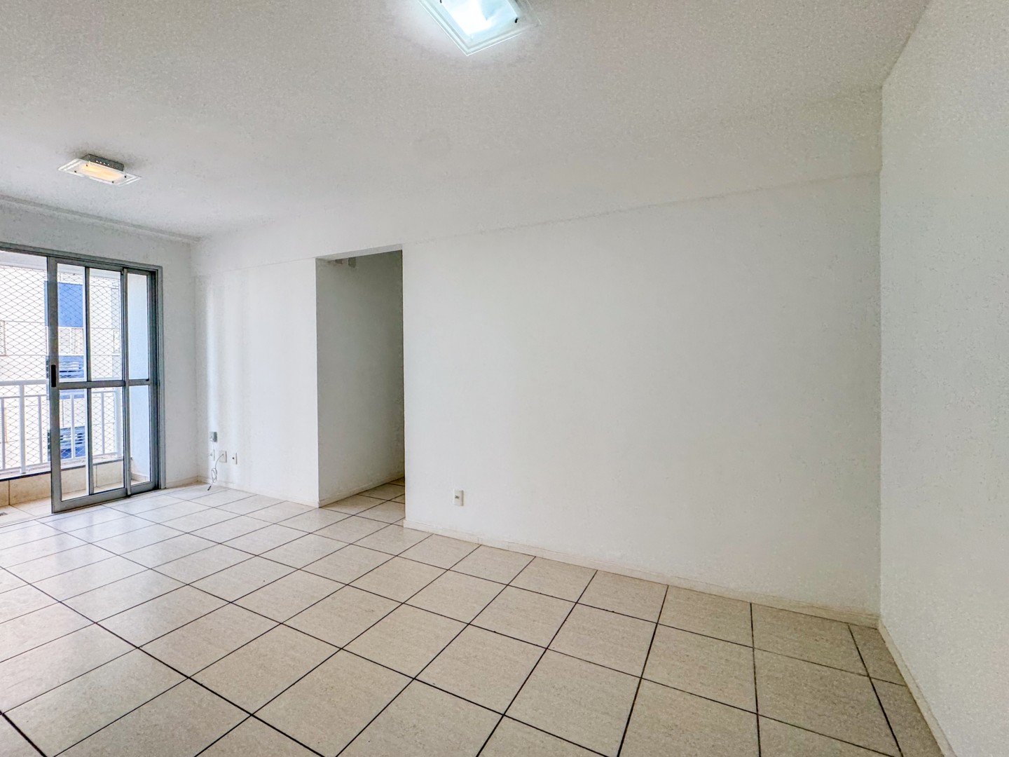 Apartamento para locacao no Terra Bonita em Londrina com 86,38m² por R$ 1.900 - Foto 2