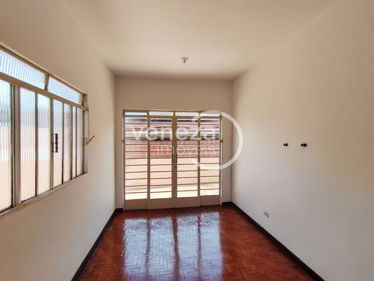 Casa Residencial para locacao no Jardim Higienopolis em Londrina com 55m² por R$ 1.420