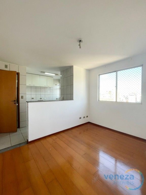 Apartamento para locacao no Vila Larsen 1 em Londrina com 45,63m² por R$ 1.200