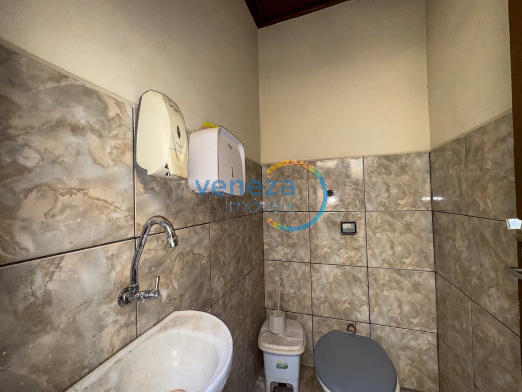 Salão-loja para locação no bairro Centro de Londrina com 38.68m<sup>2</sup> útil