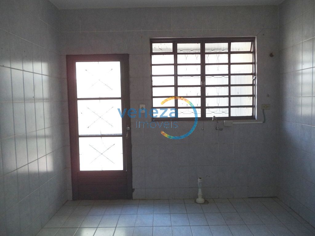 Casa Residencial para venda no bairro Santa Monica de Londrina - Foto 9