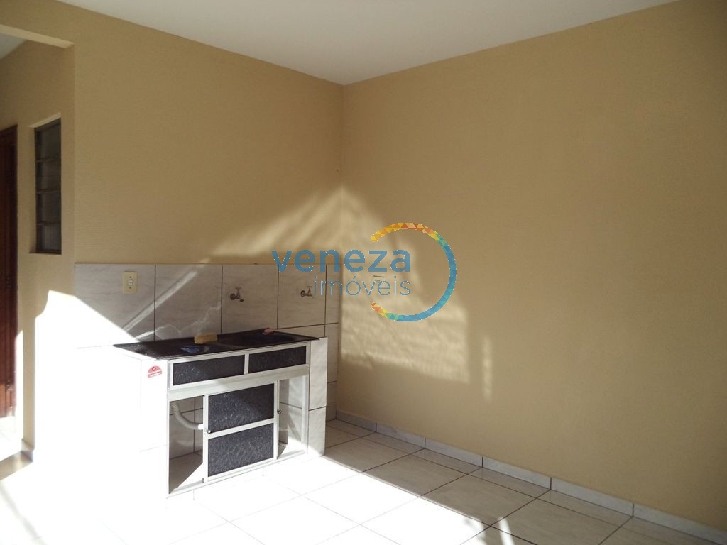Casa Residencial para venda no bairro Santa Monica de Londrina - Foto 16