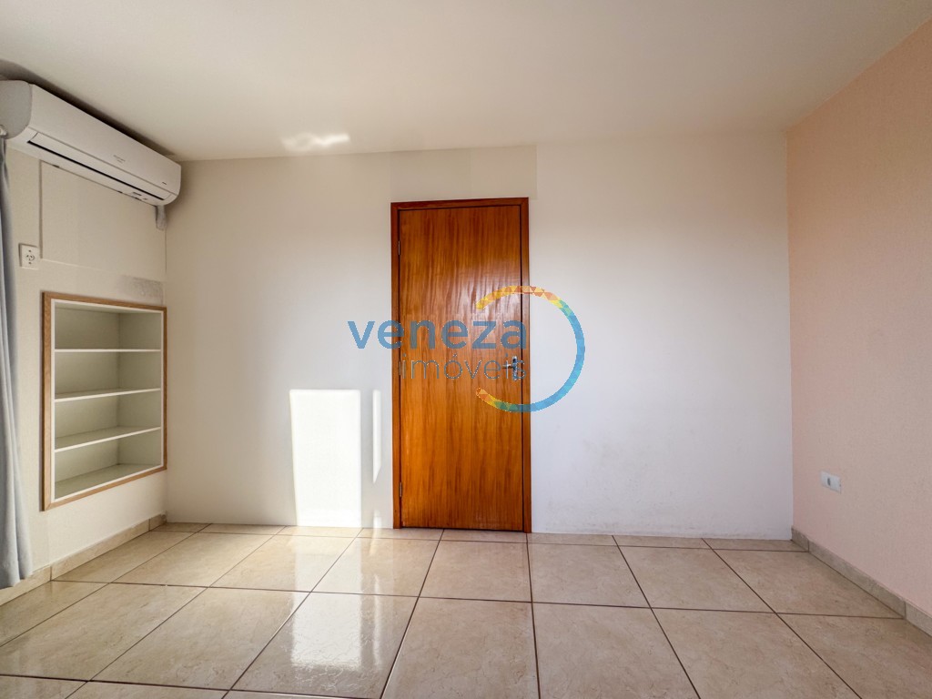 Sala para locação no bairro Centro de Londrina com 32m<sup>2</sup> útil, 1 vaga de garagem