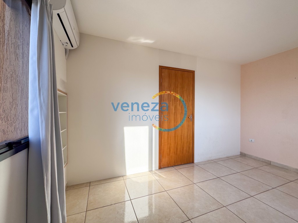 Sala para locação no bairro Centro de Londrina com 32m<sup>2</sup> útil, 1 vaga de garagem