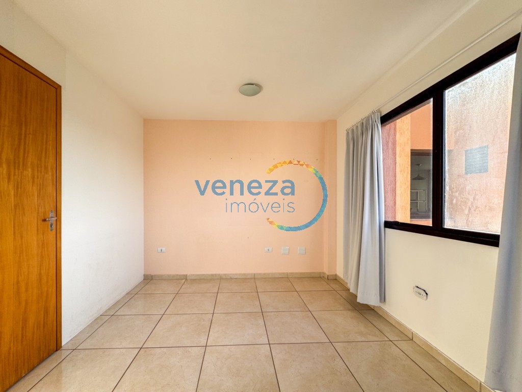 Sala para locação no bairro Centro de Londrina com 32m<sup>2</sup> útil, 1 vaga de garagem