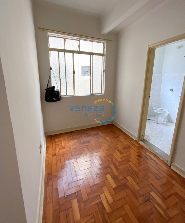 Apartamento para locacao no Centro em Londrina com 37m² por R$ 812,50