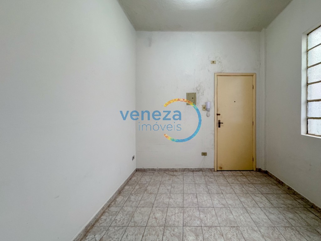 Apartamento para locacao no Centro em Londrina com 28m² por R$ 650,00  - Foto 3