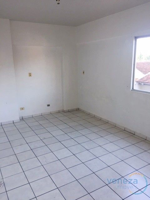 Apartamento para locacao no Centro em Londrina com 31,15m² por R$ 737,50